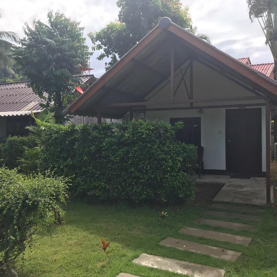 Lanta Mermaid Beach Front Resort Ko Lanta Esterno foto